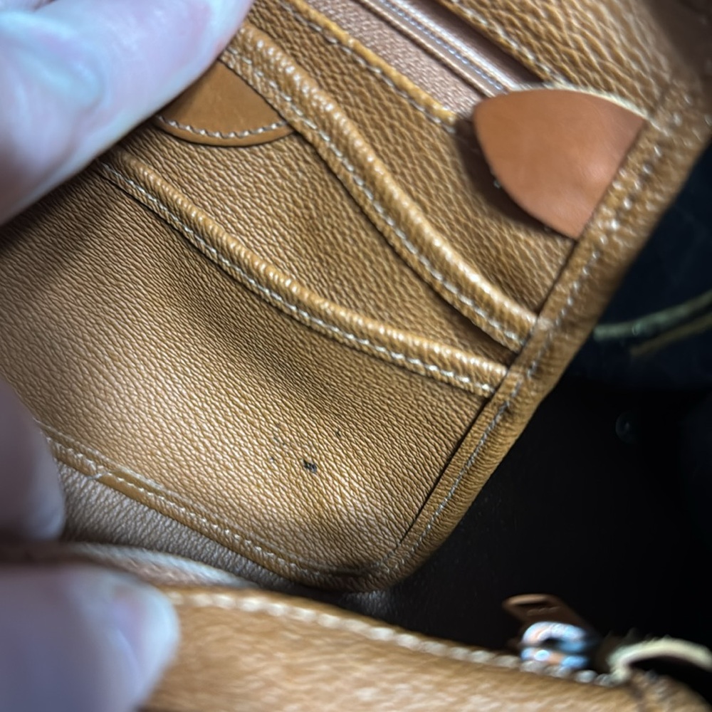 Dooney and Bourke Handbags - Picture 12 of 12